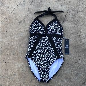 MAGICSUIT Ladies One-Piece